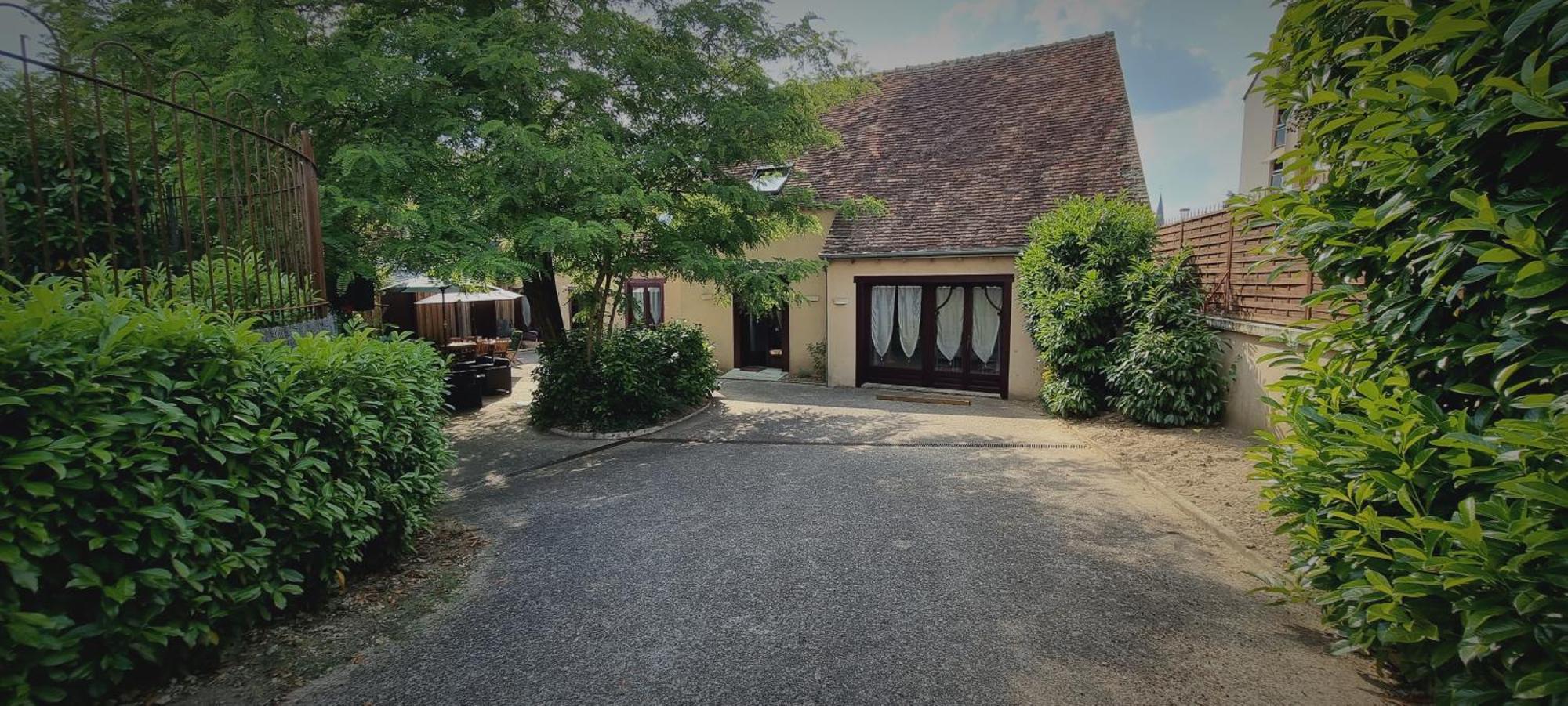 Grand Gite - Le Saint-Chrirtophe Châteauroux Extérieur photo